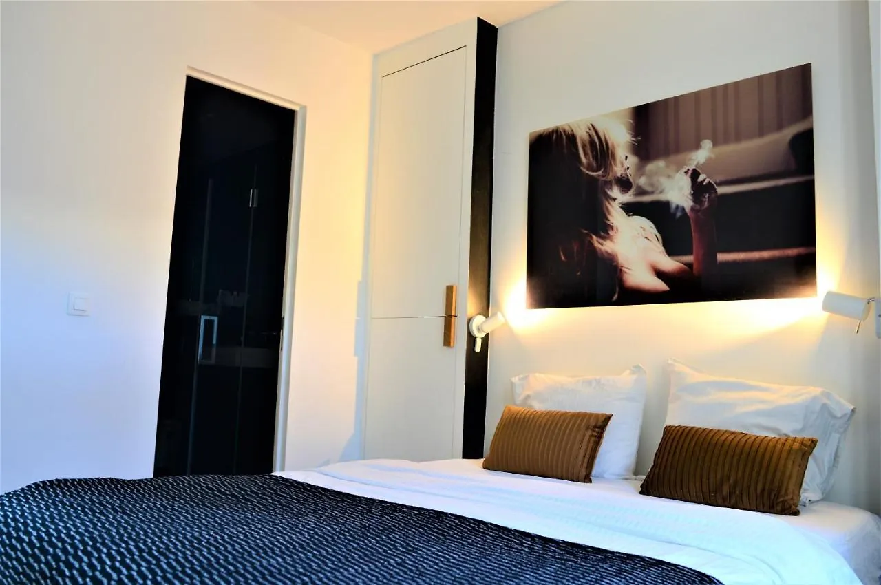 Apartment Kaai11 - Riverview Lofts & Suites Antwerp Belgium