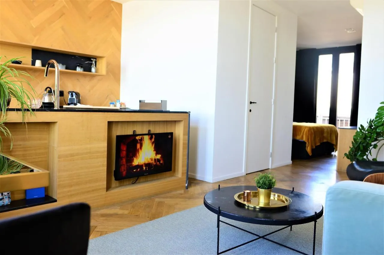 Kaai11 - Riverview Lofts & Suites Antwerp Apartment