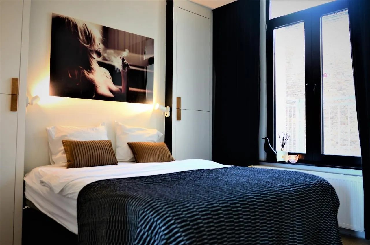 Kaai11 - Riverview Lofts & Suites Antwerp Apartment